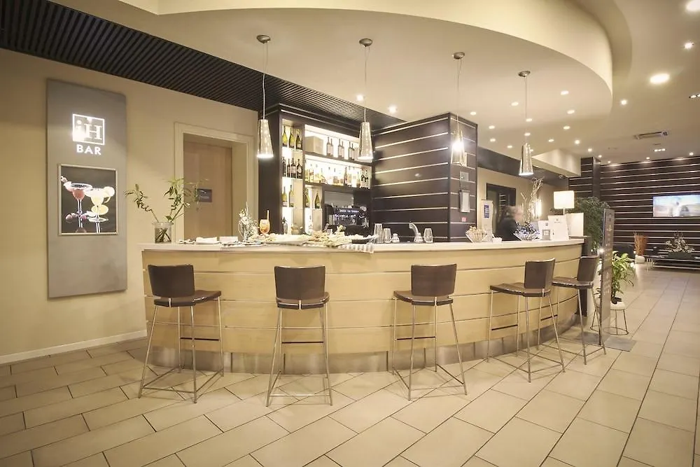 ****  Ih Hotels Milano Gioia Italy