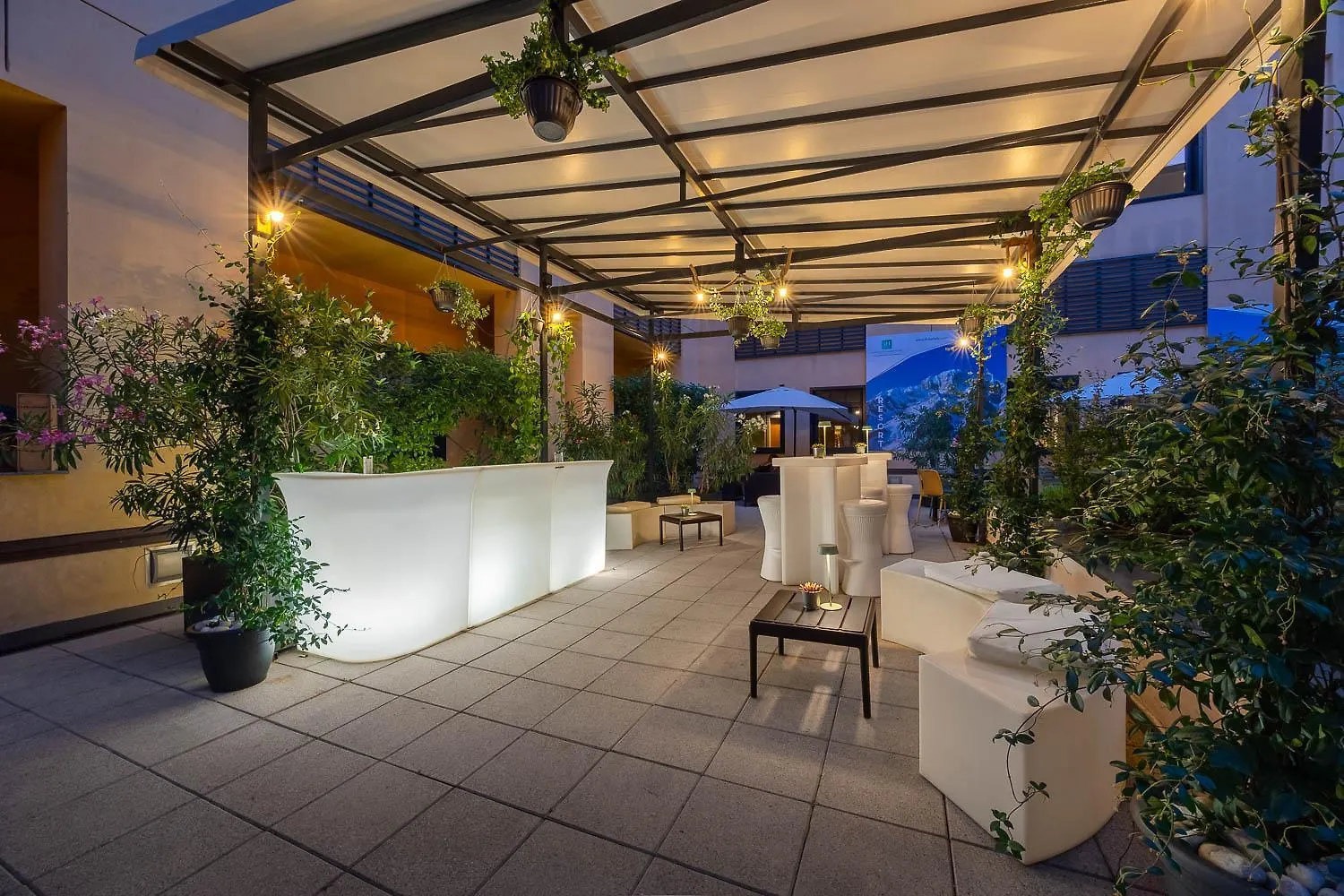 Ih Hotels Milano Gioia 4*, Milan