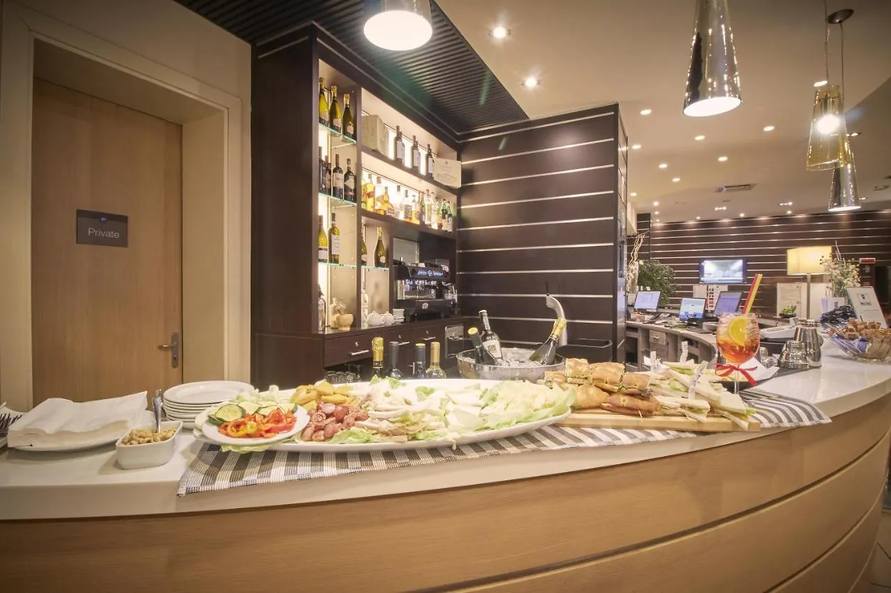 ****  Ih Hotels Milano Gioia Italy